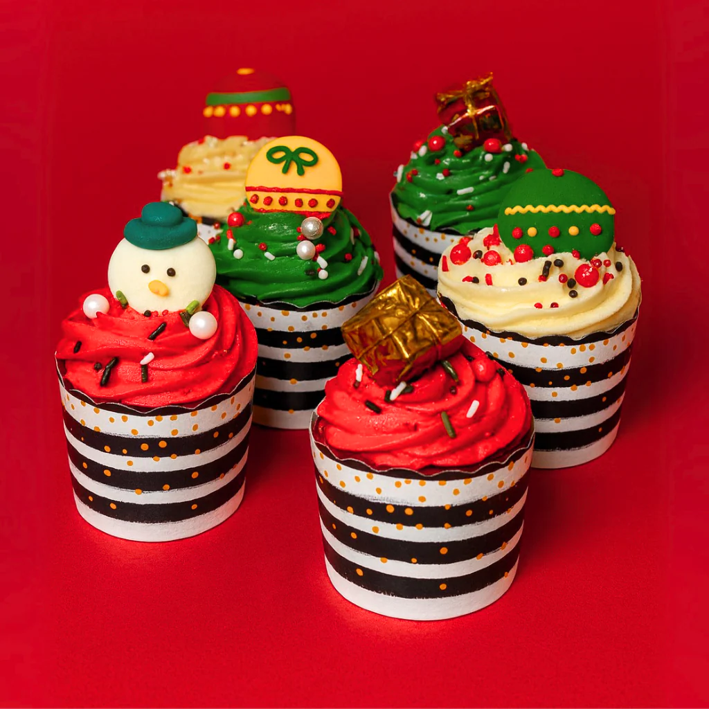 Christmas Cupcakes - Image 4