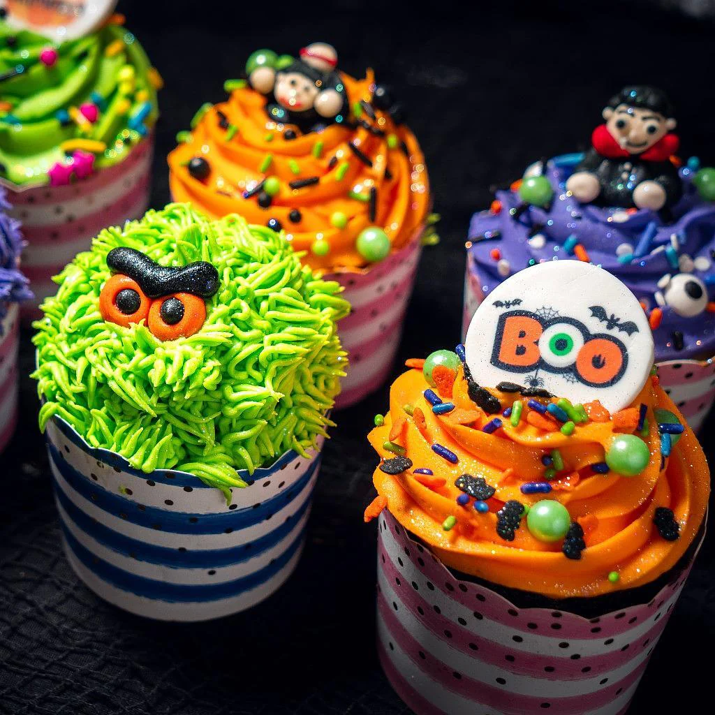 Halloween Cupcakes - Image 3