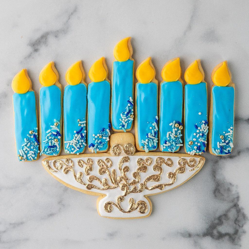 Menorah Cookie Decorating Kit - Image 2