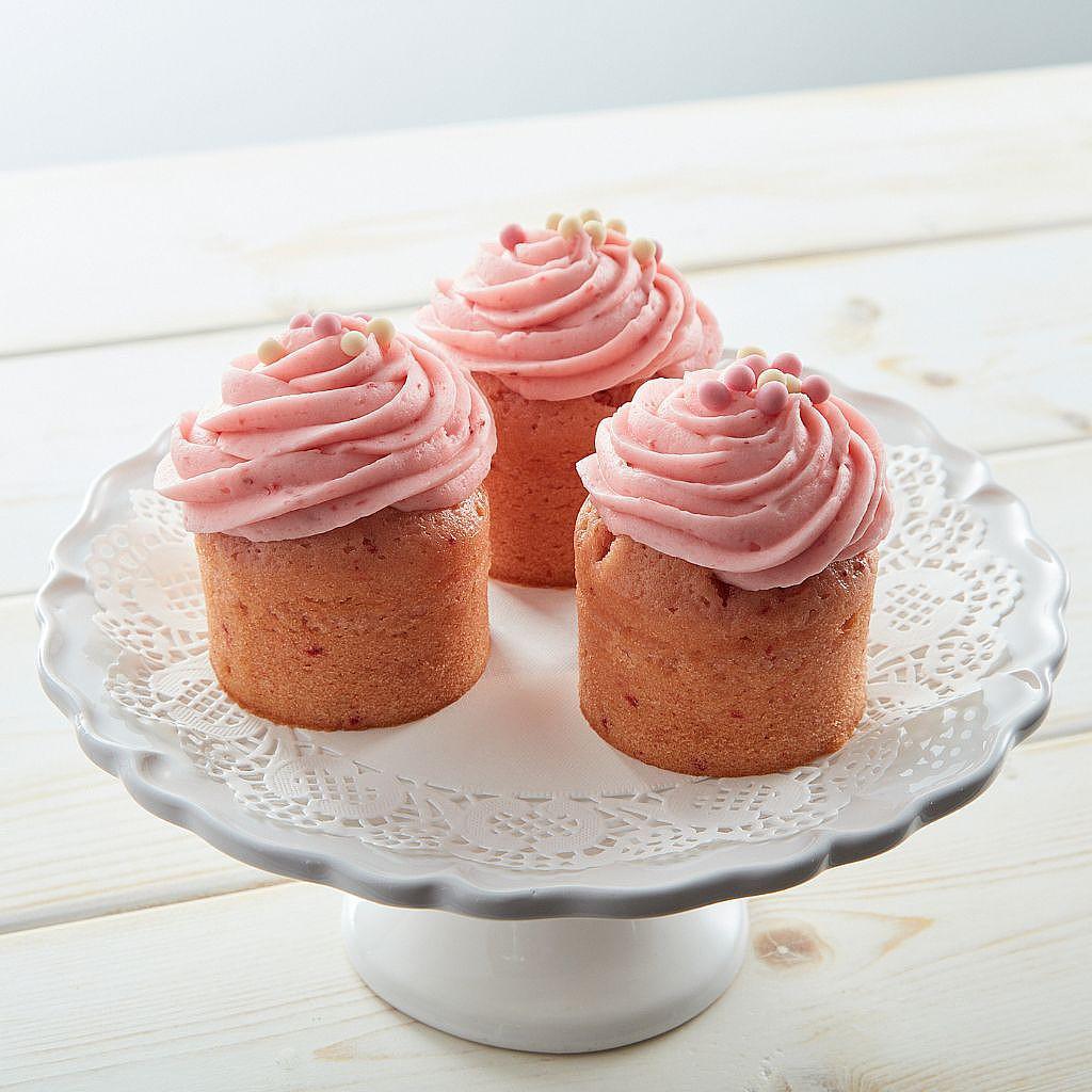 Strawberry Cupcakes - Image 3