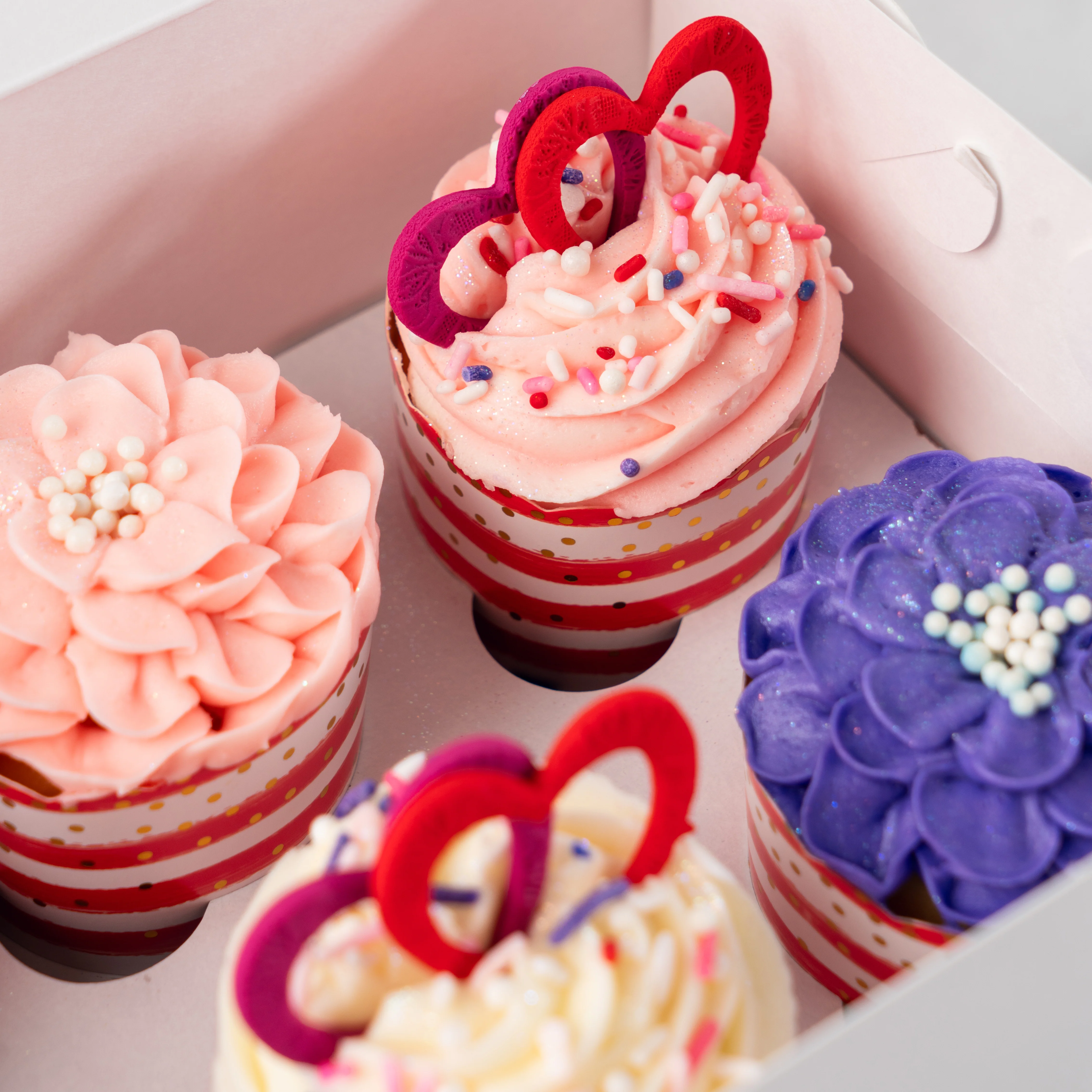 Valentine's Day Cupcake Collection - Image 2