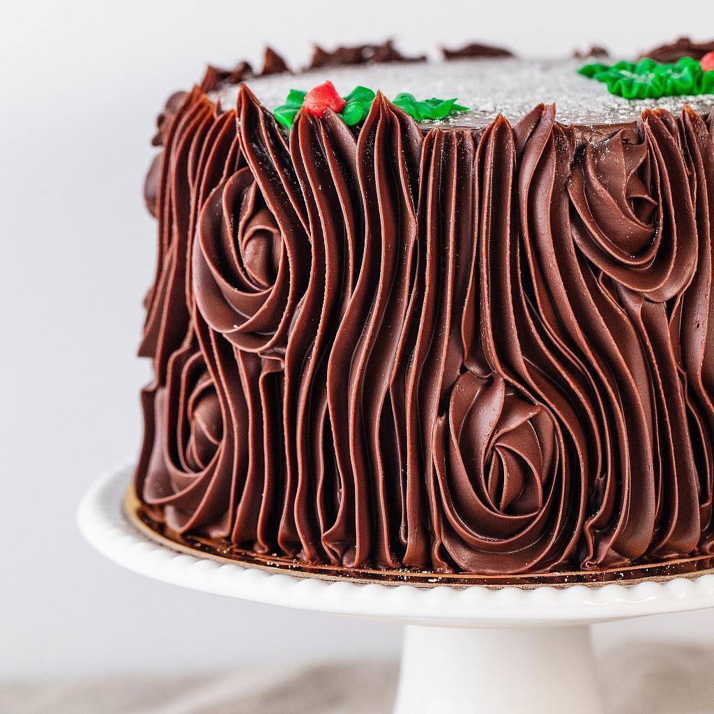 Yule Log Layer Cake, 9-inch